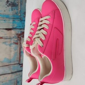 Diesel Vaneela Logo-Embossed Sneakers